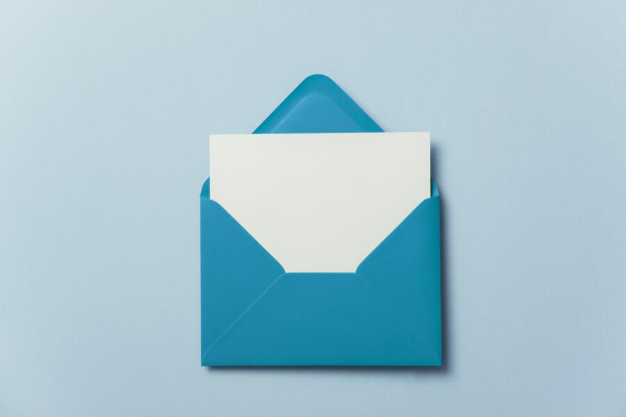 手紙（メール）・封筒をモチーフにしたロゴデザインについて