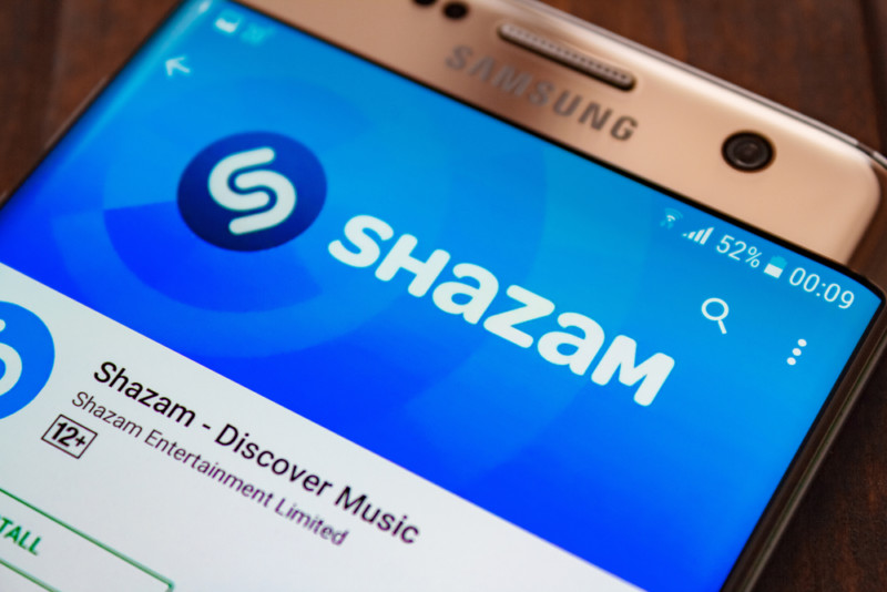 「Shazam」のロゴタイプ
