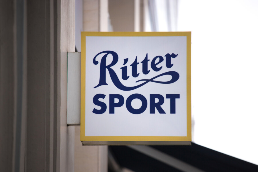 Ritter SPORTのロゴデザイン